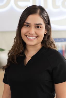 Dr. Glenda Umaña